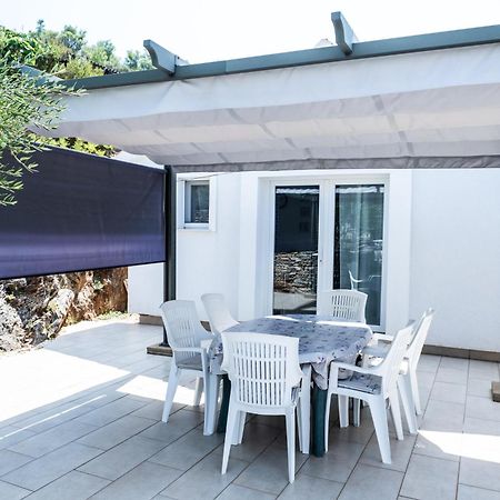 Apartments Solta Rogač Екстериор снимка
