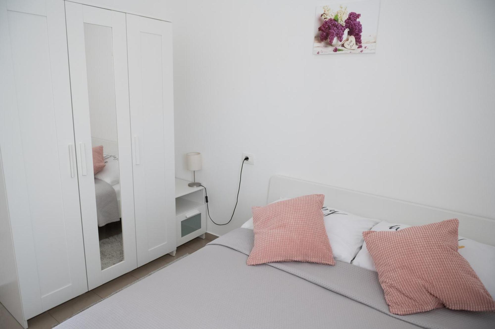 Apartments Solta Rogač Екстериор снимка