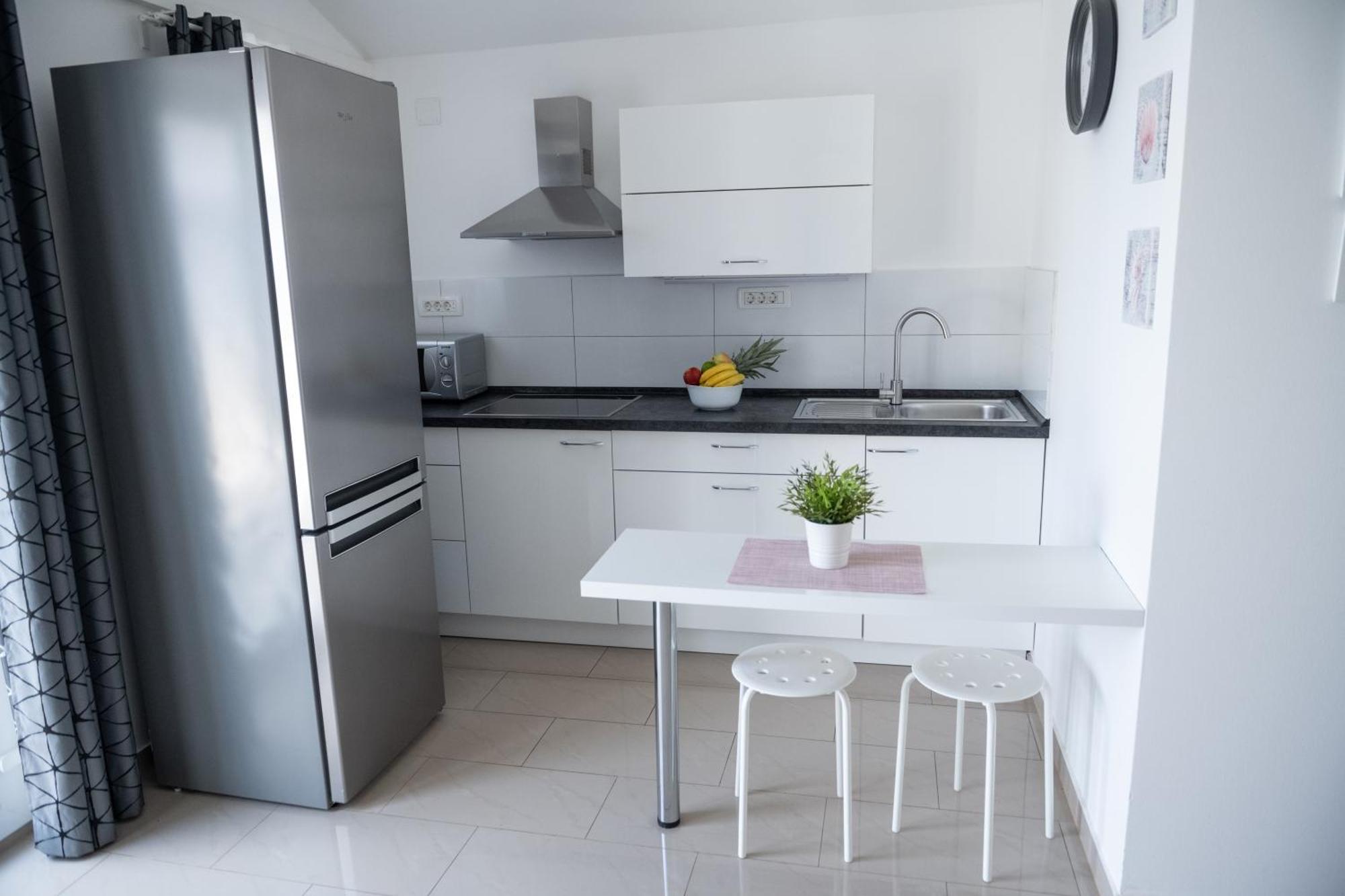 Apartments Solta Rogač Екстериор снимка