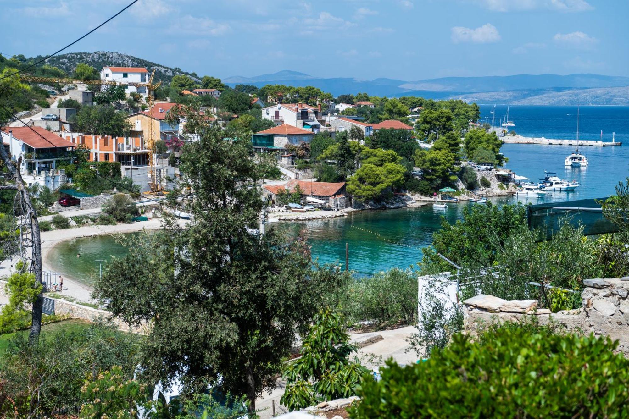 Apartments Solta Rogač Екстериор снимка